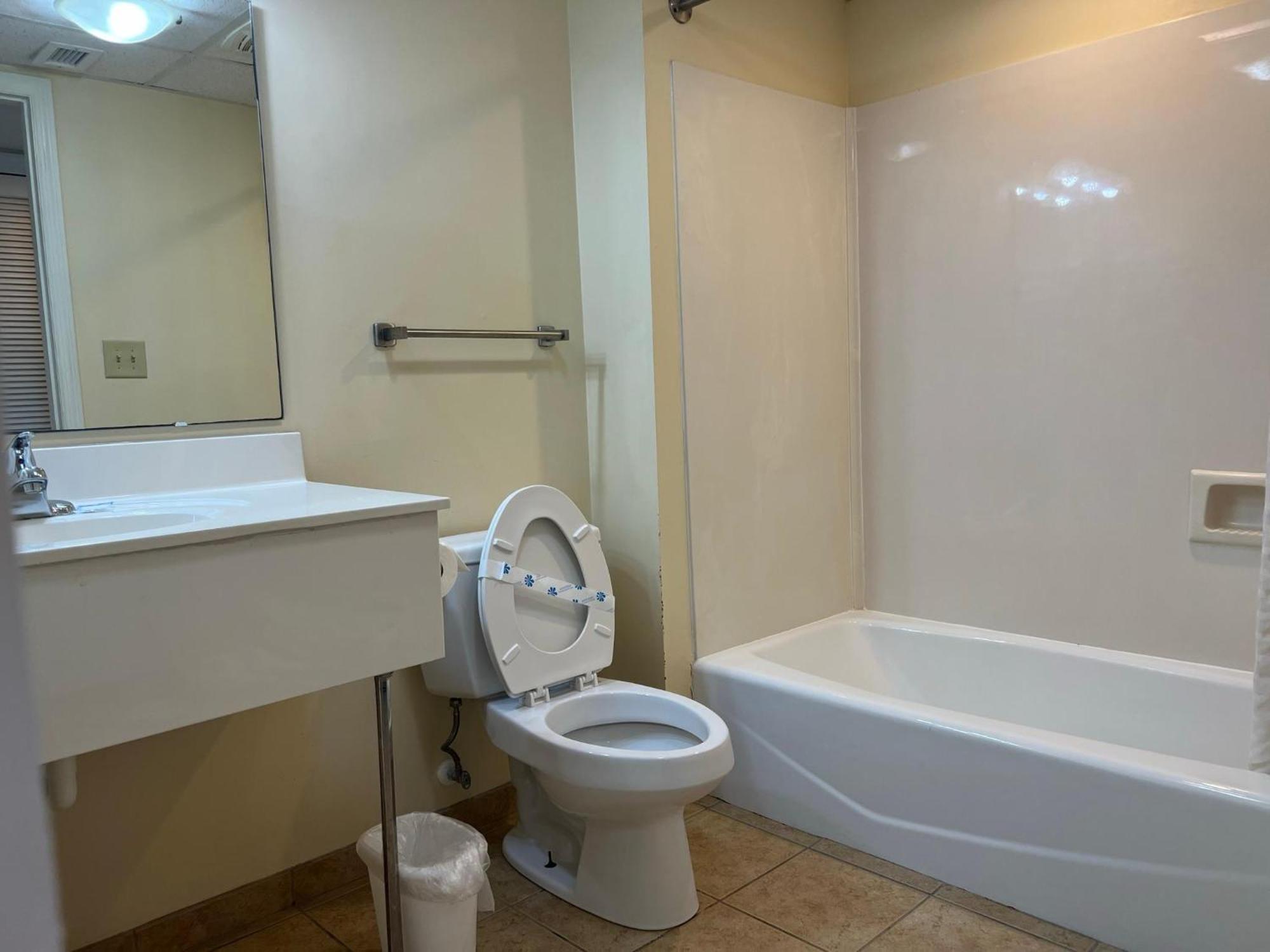 فيلا 2501 S Ocean Blvd, 1109 - Ocean Front Sleeps 6 شاطئ ميرتل المظهر الخارجي الصورة